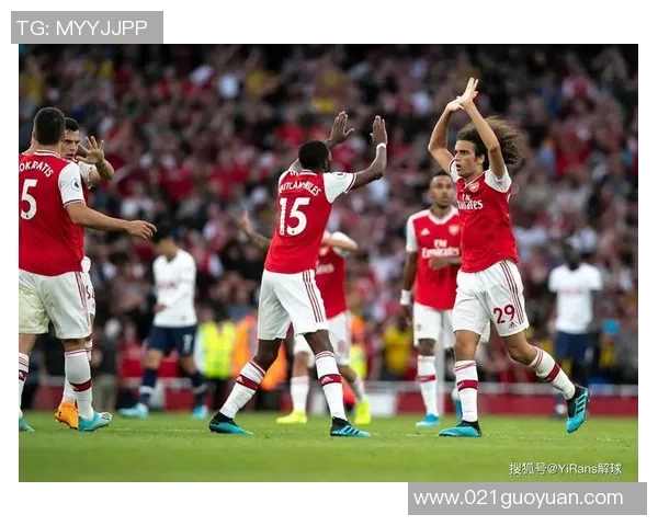 2014年拜仁慕尼黑与阿森纳经典对决回顾与分析